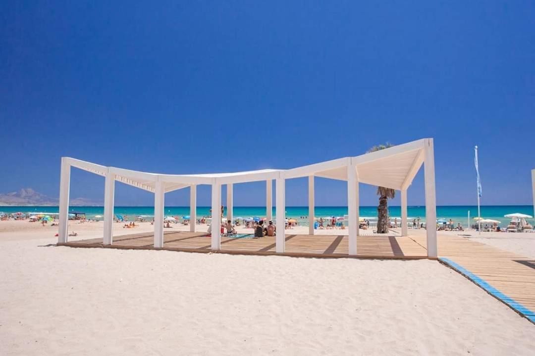 Charming Apartment In Alicante Near The Sea & City Center ภายนอก รูปภาพ